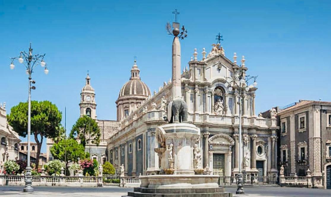Catania Holiday Home ภายนอก รูปภาพ